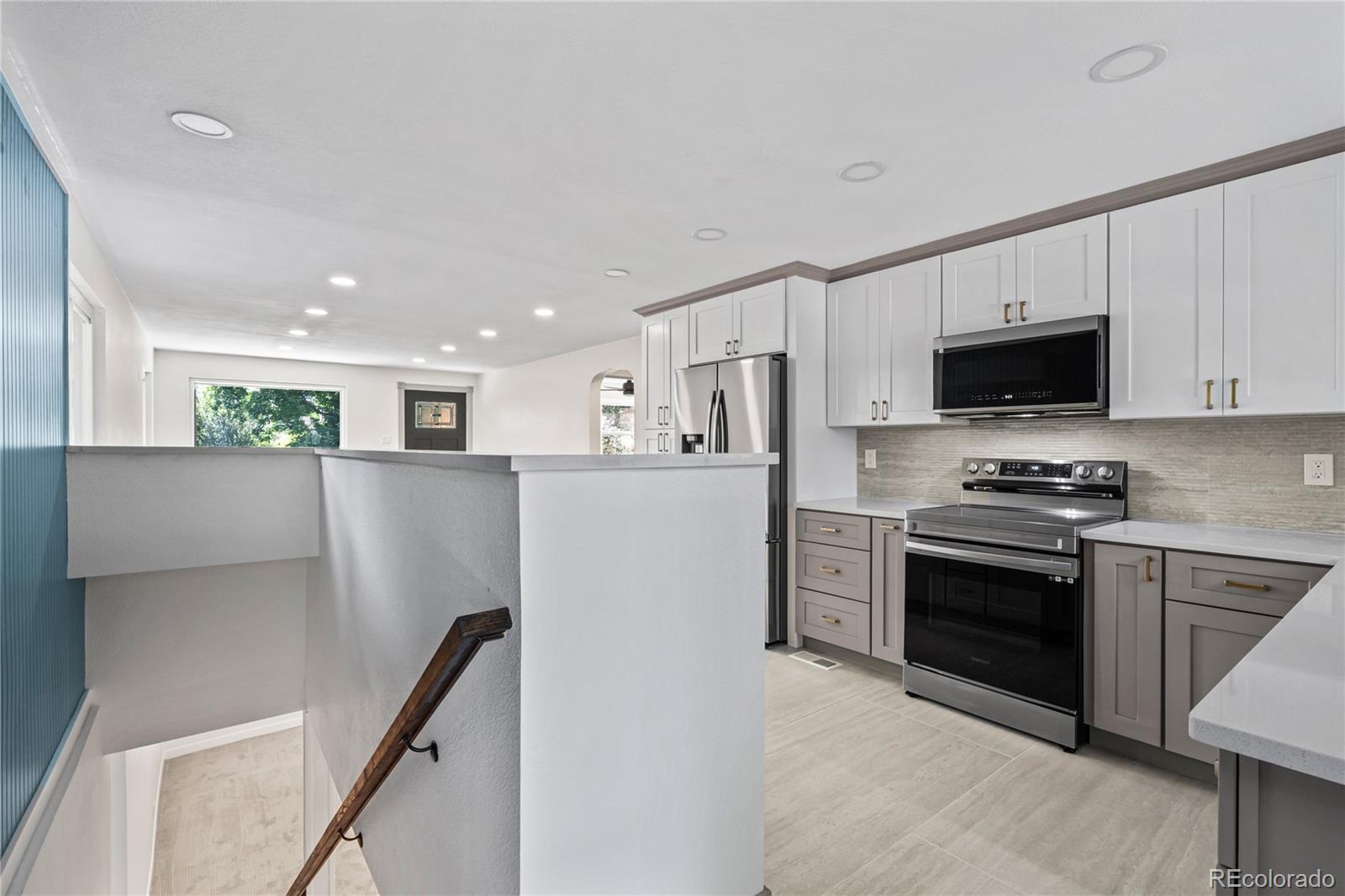 MLS Image #24 for 1546 s milwaukee street,denver, Colorado