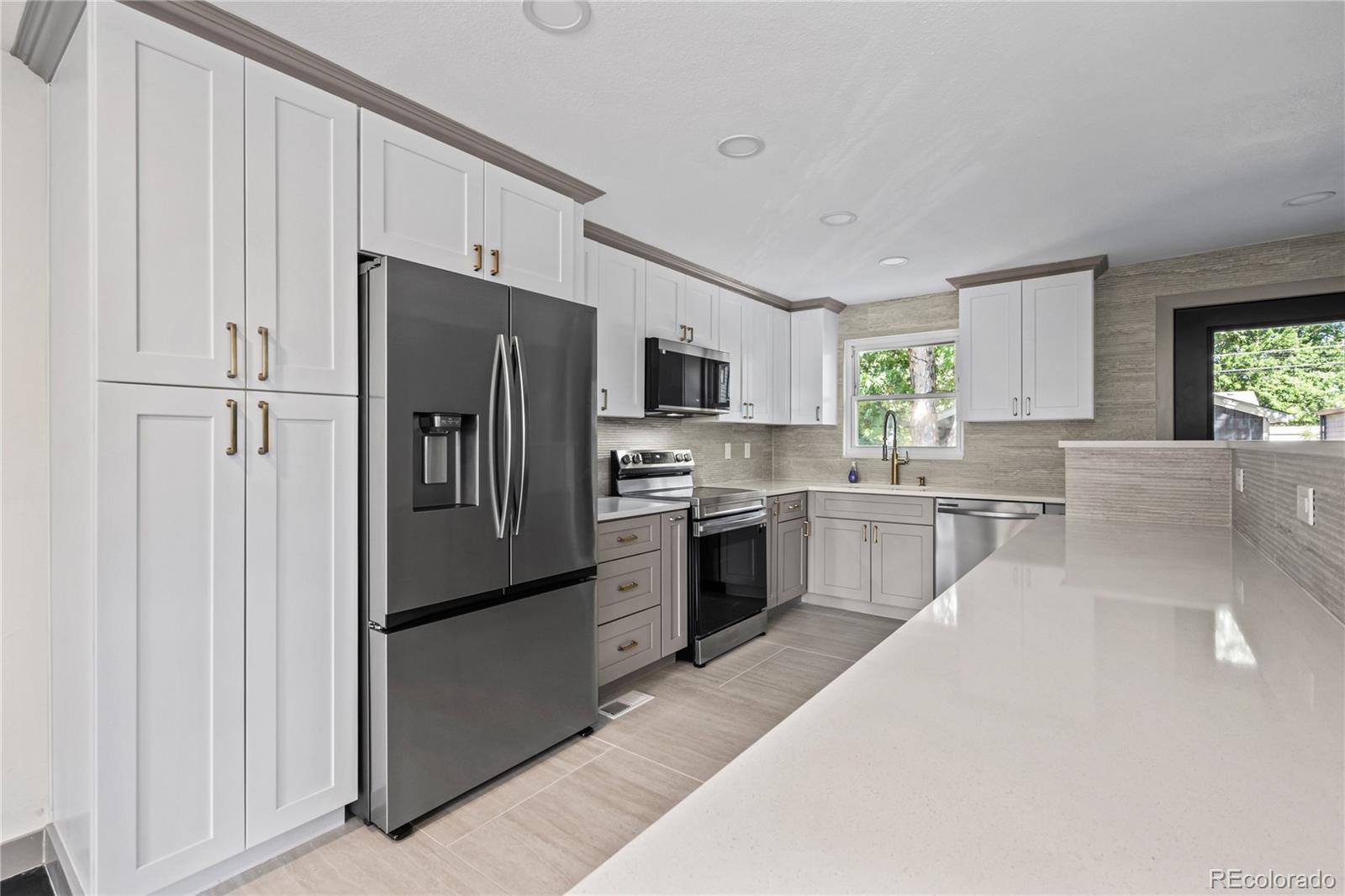 MLS Image #8 for 1546 s milwaukee street,denver, Colorado