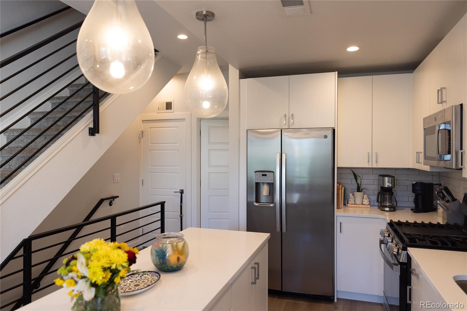 MLS Image #25 for 2350  tremont place,denver, Colorado