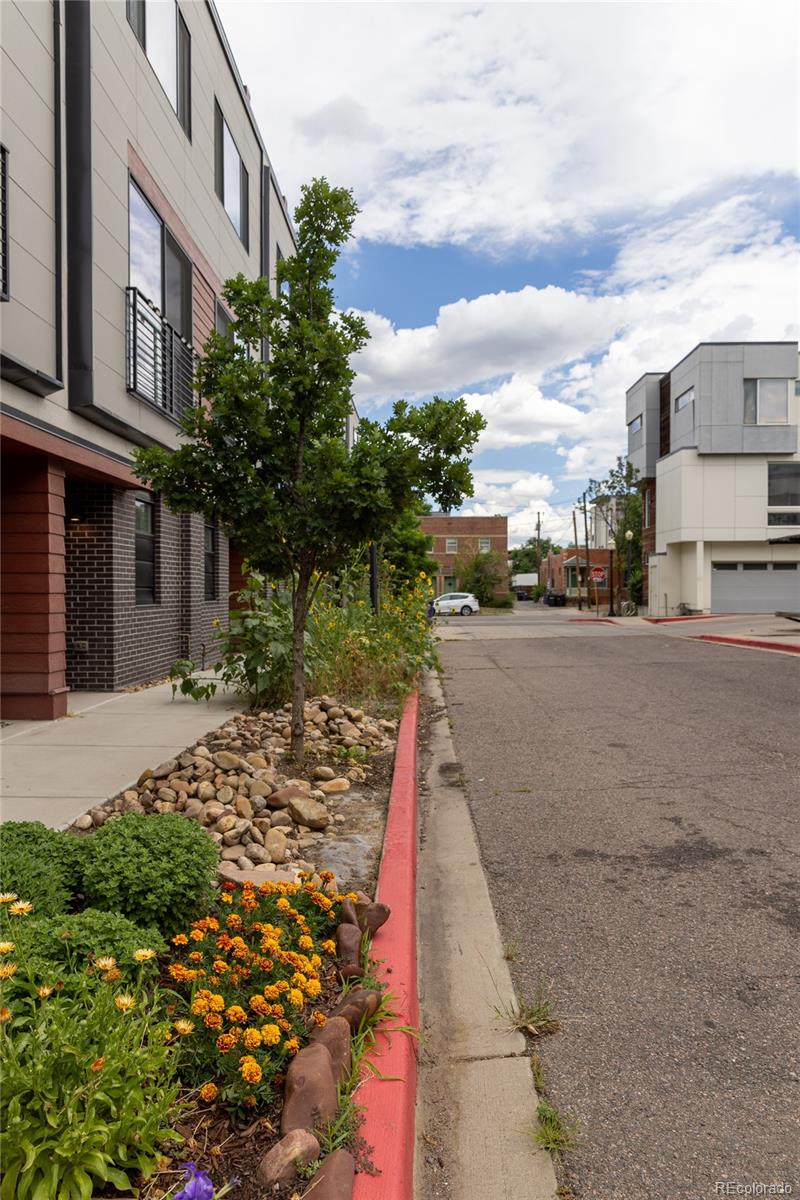 MLS Image #43 for 2350  tremont place,denver, Colorado