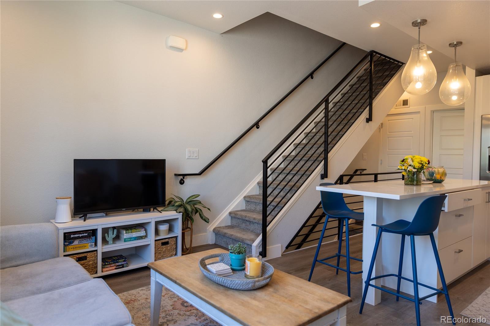 MLS Image #8 for 2350  tremont place,denver, Colorado