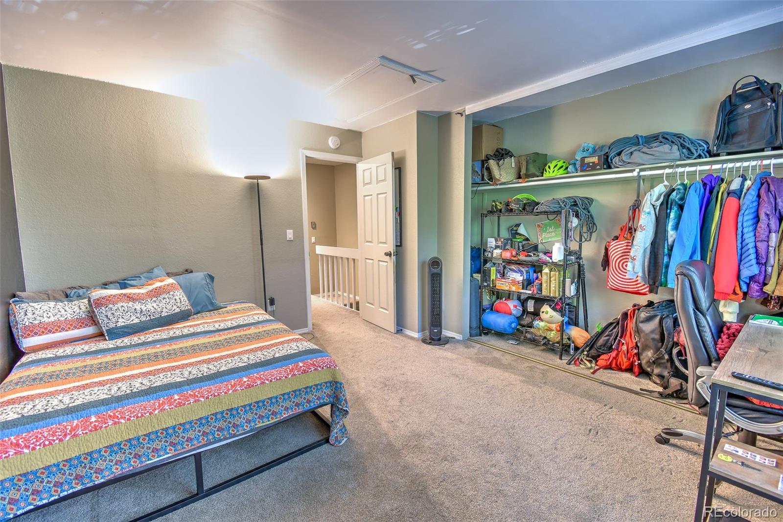 MLS Image #14 for 8022 s columbine court,centennial, Colorado