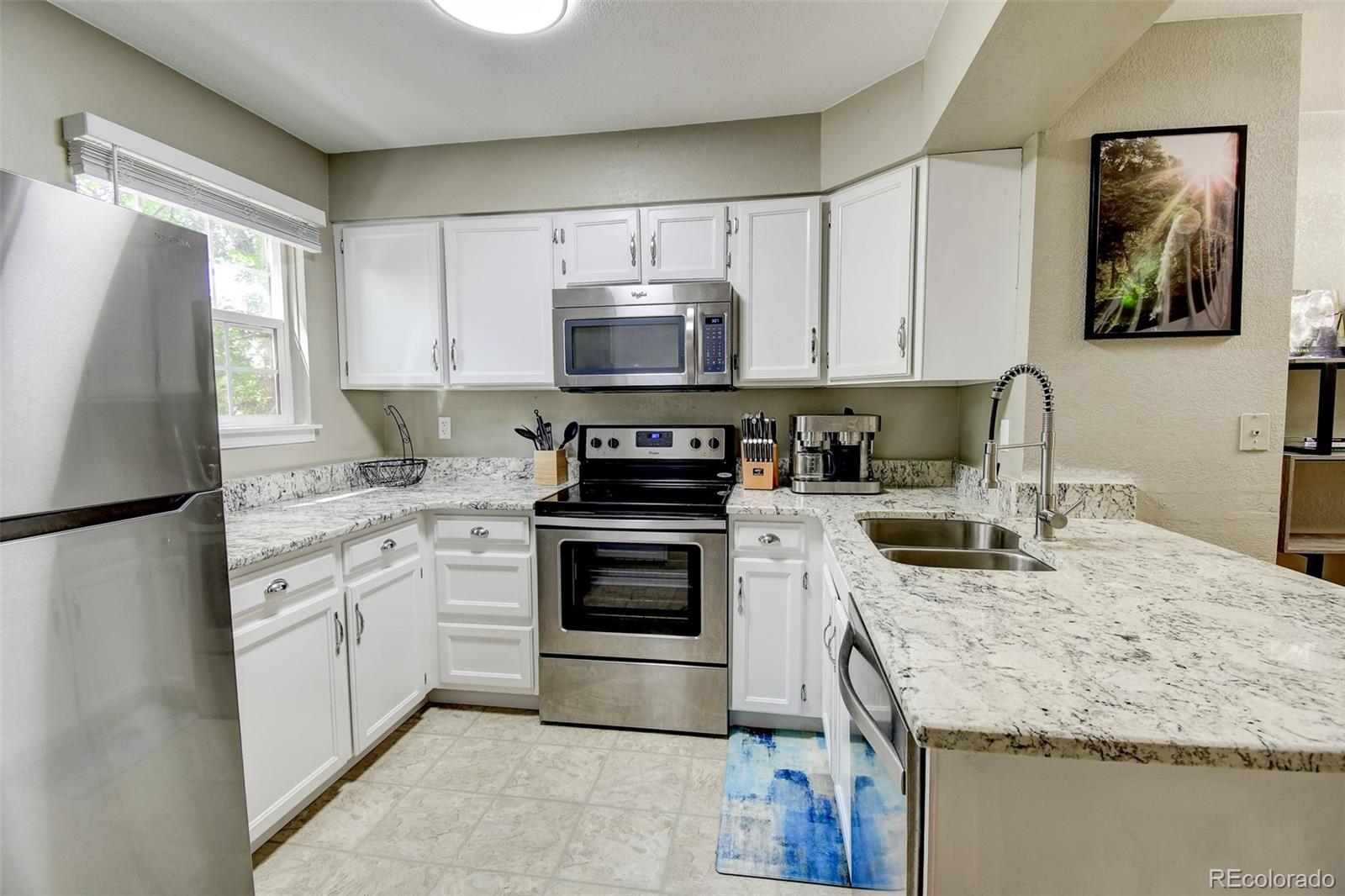 MLS Image #8 for 8022 s columbine court,centennial, Colorado