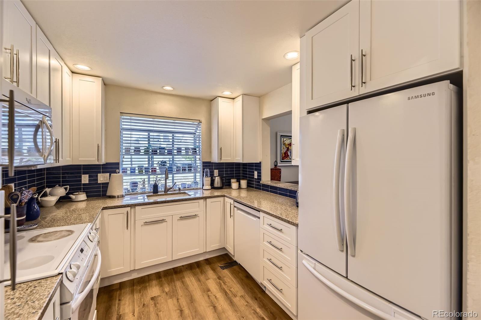 MLS Image #8 for 2117 s troy way,aurora, Colorado