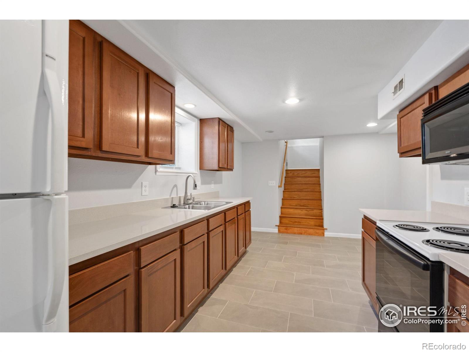 MLS Image #12 for 422 e prospect road,fort collins, Colorado