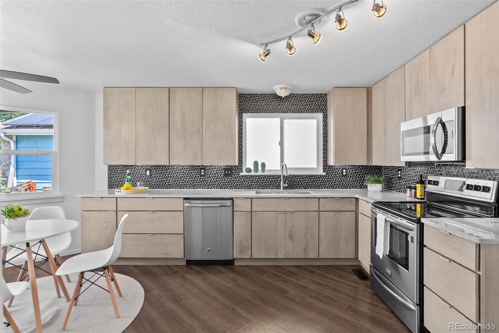 MLS Image #14 for 13138  umatilla street,denver, Colorado