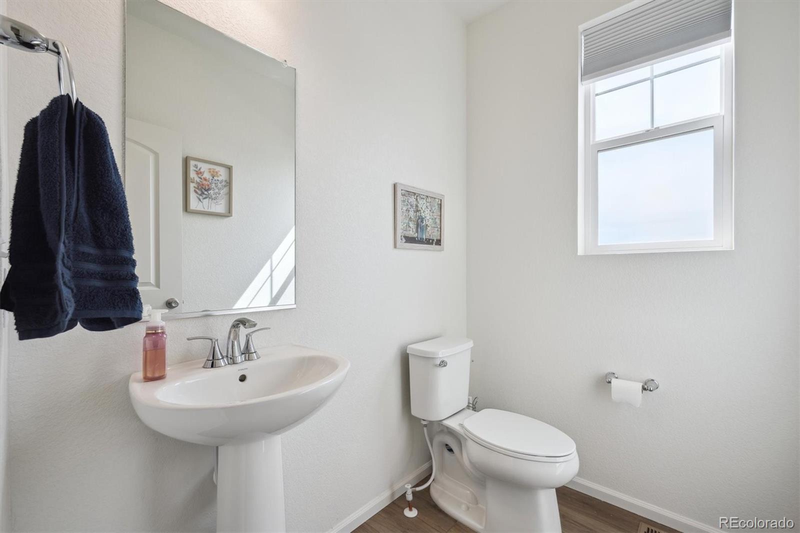 MLS Image #10 for 608 n bersshine court,aurora, Colorado