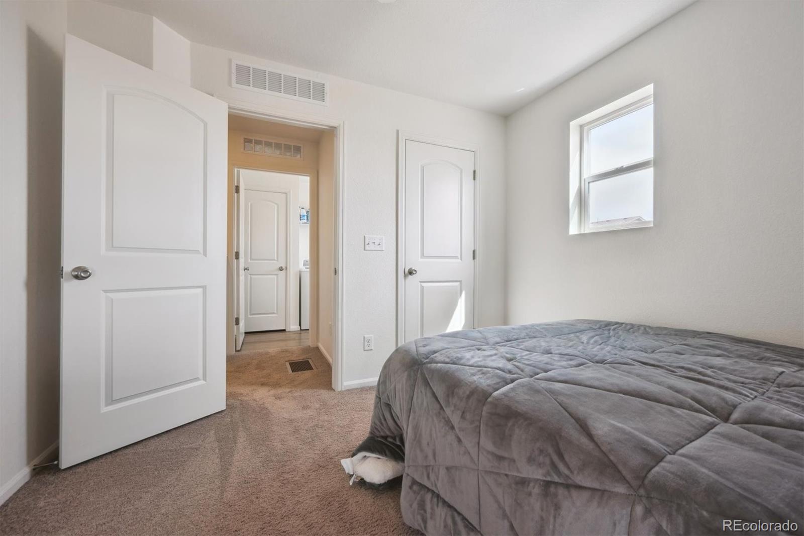 MLS Image #13 for 608 n bersshine court,aurora, Colorado