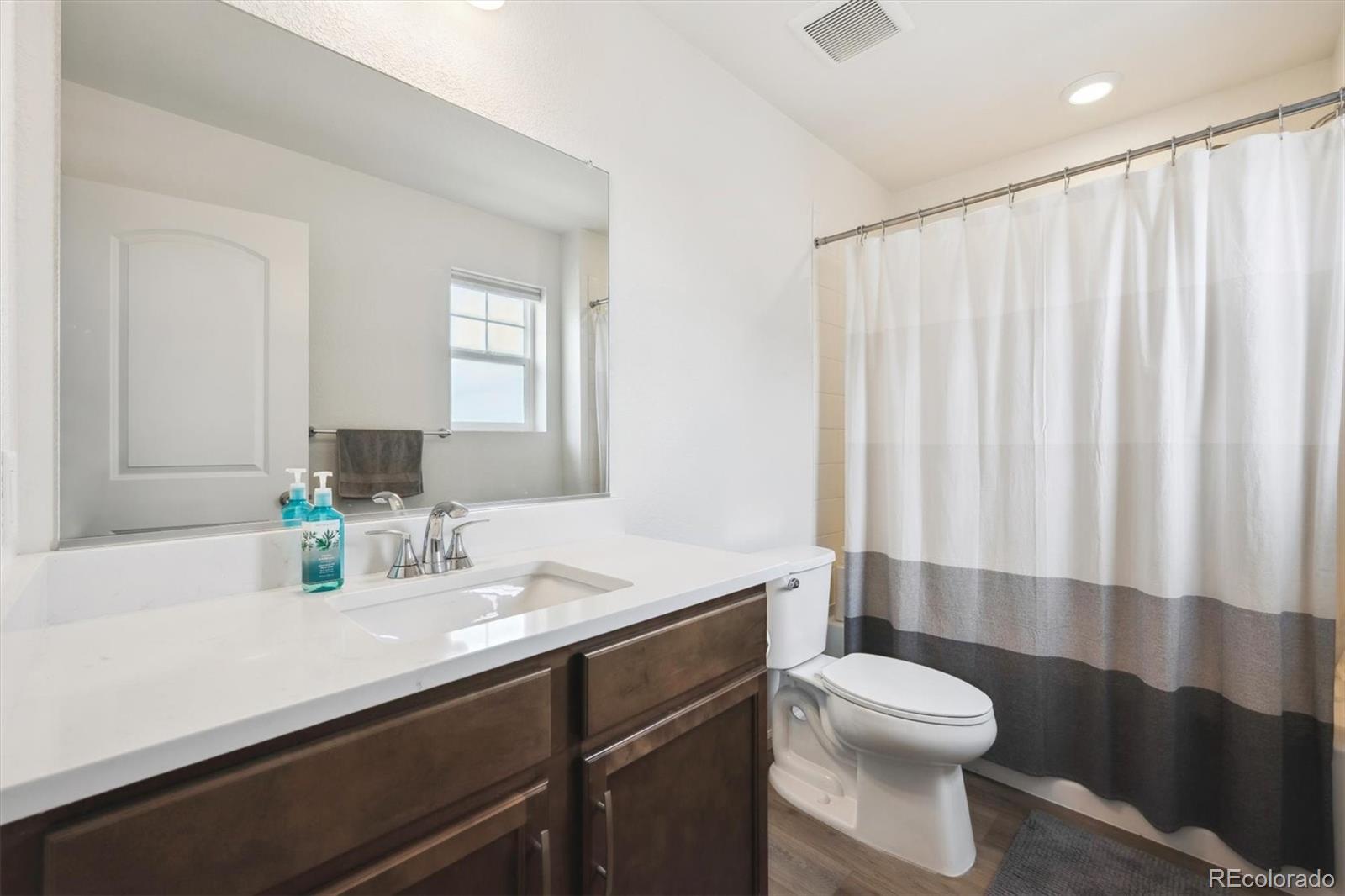 MLS Image #20 for 608 n bersshine court,aurora, Colorado