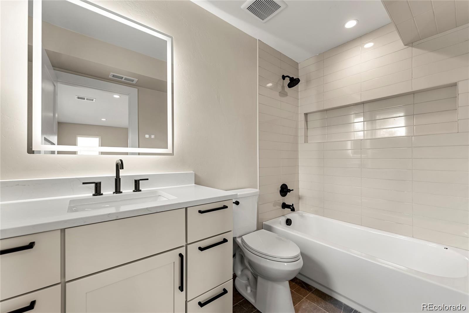MLS Image #10 for 4572 n raleigh street,denver, Colorado