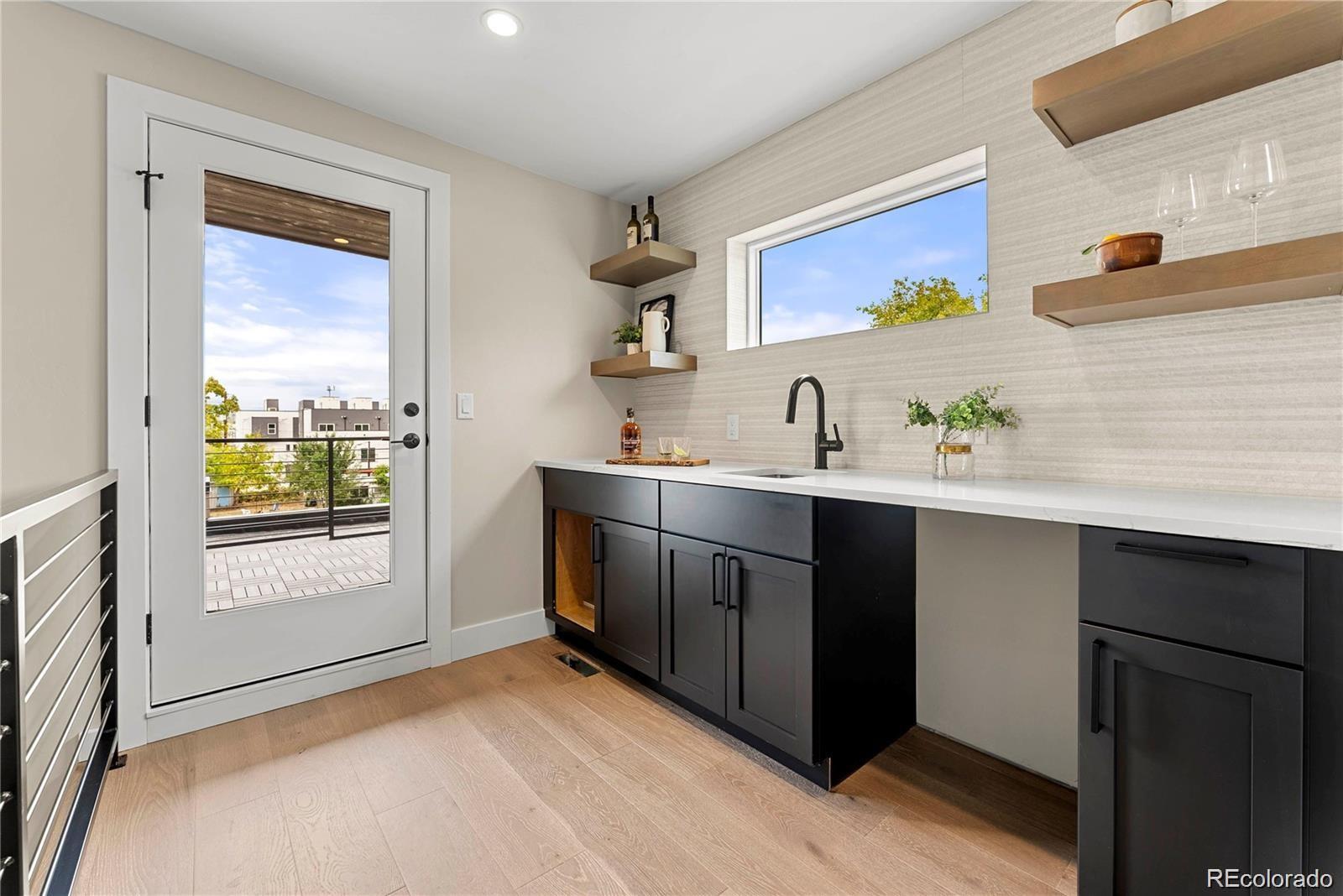 MLS Image #11 for 4572 n raleigh street,denver, Colorado