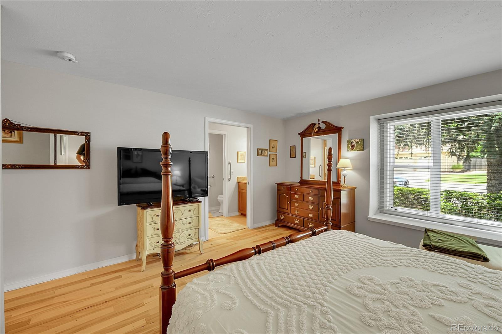 MLS Image #16 for 6425 w frost drive,littleton, Colorado