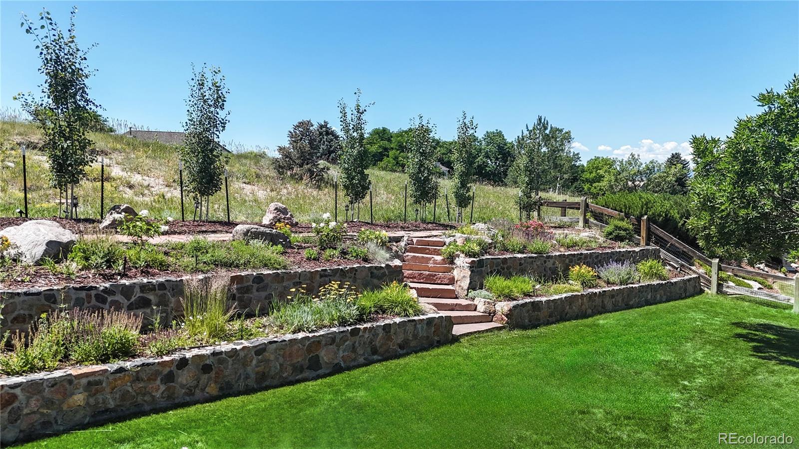 MLS Image #4 for 9992  cottoncreek drive,highlands ranch, Colorado
