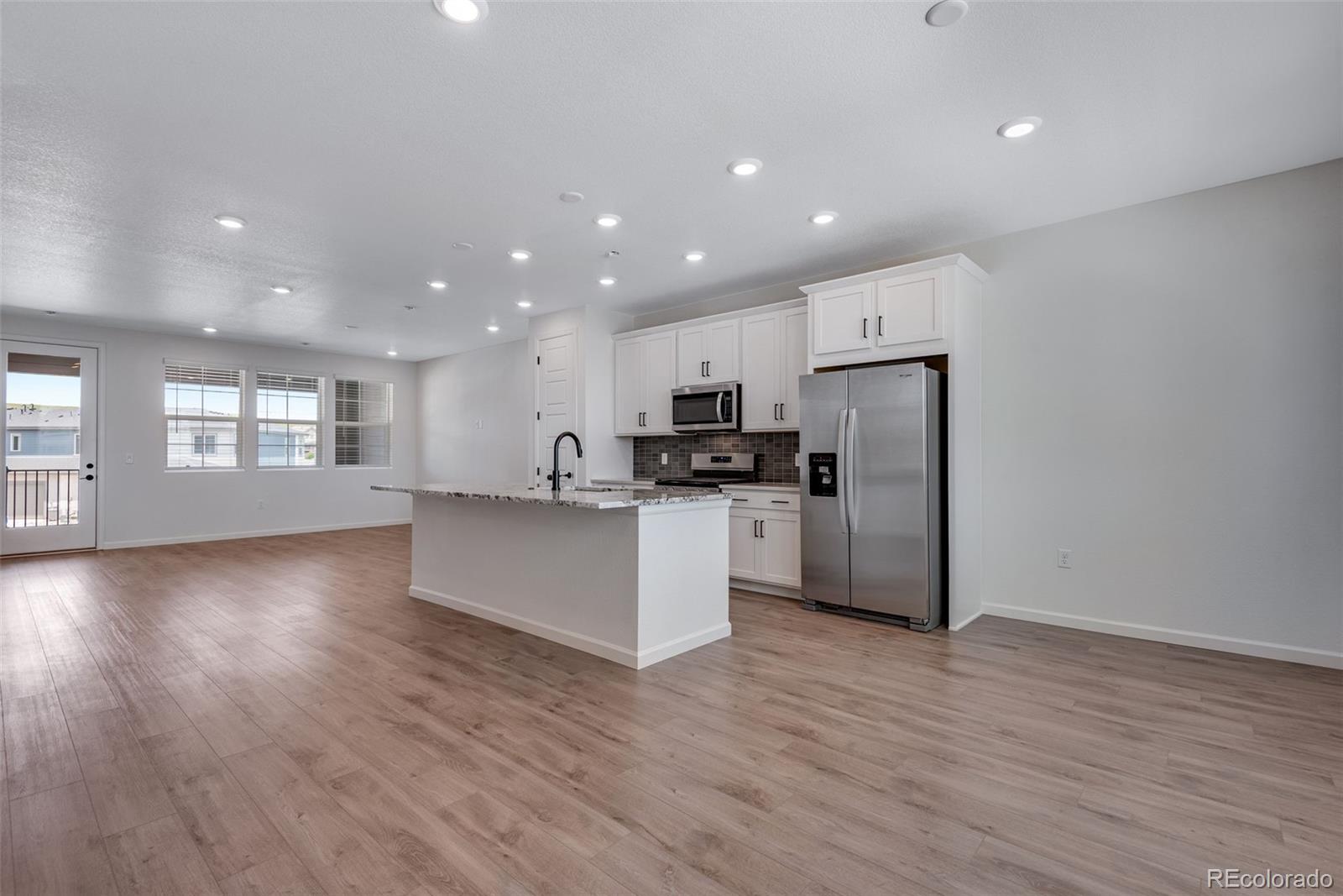 MLS Image #12 for 16772 w 93rd place,arvada, Colorado