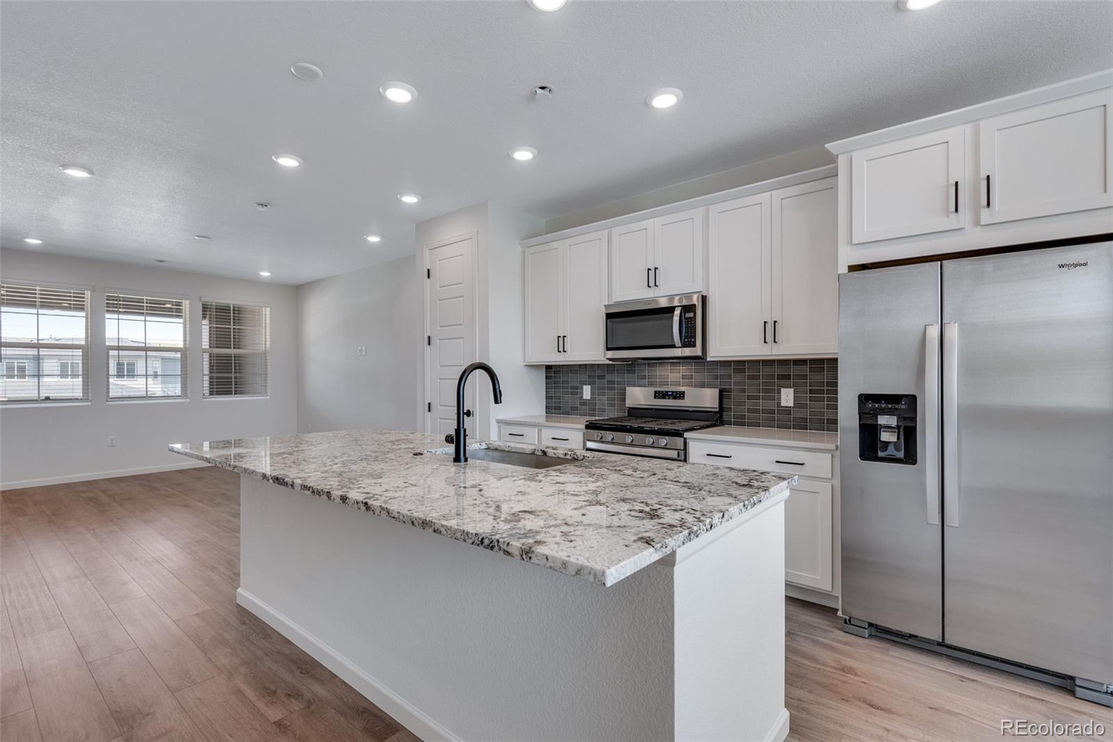 MLS Image #15 for 16772 w 93rd place,arvada, Colorado