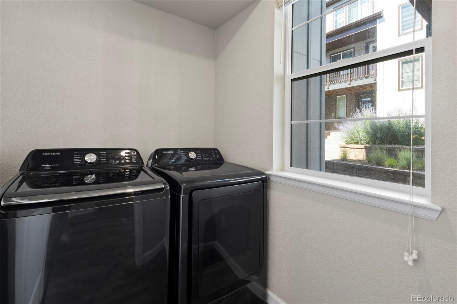 MLS Image #9 for 1330  independence street,lakewood, Colorado