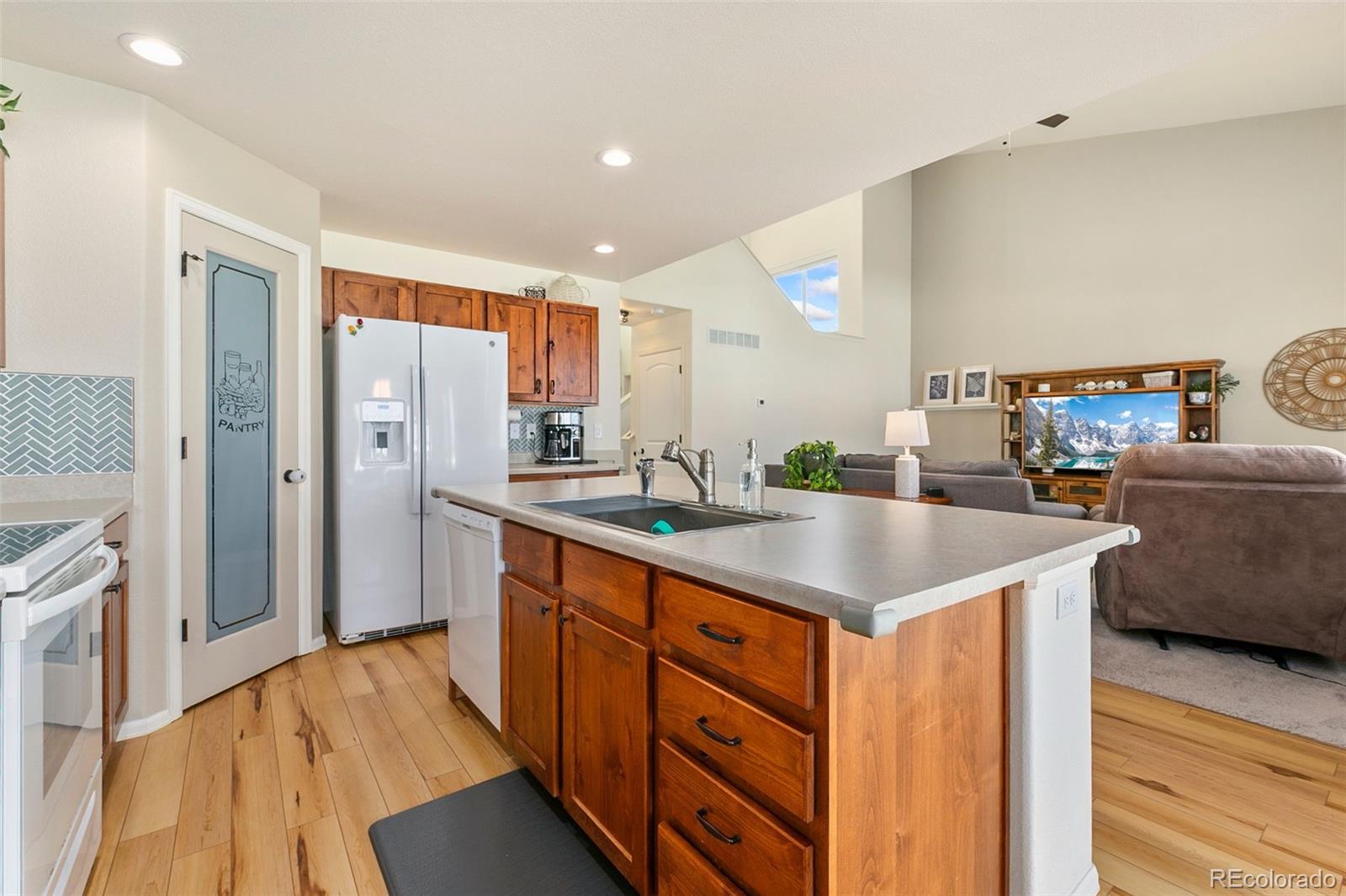 MLS Image #3 for 1043  kendalbrook drive,windsor, Colorado