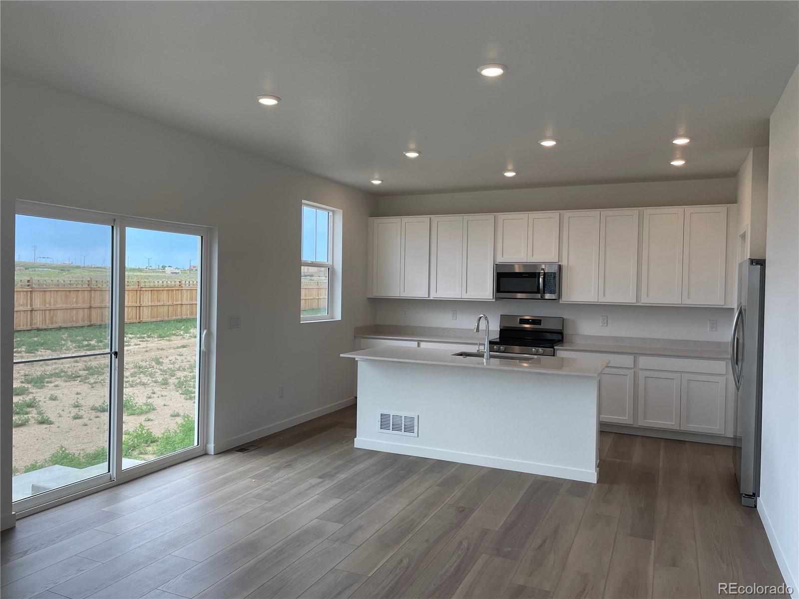 MLS Image #3 for 430  donna lane,johnstown, Colorado