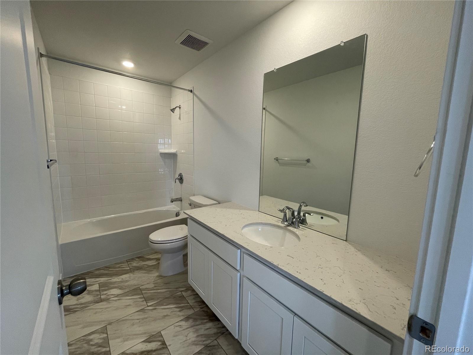 MLS Image #8 for 430  donna lane,johnstown, Colorado