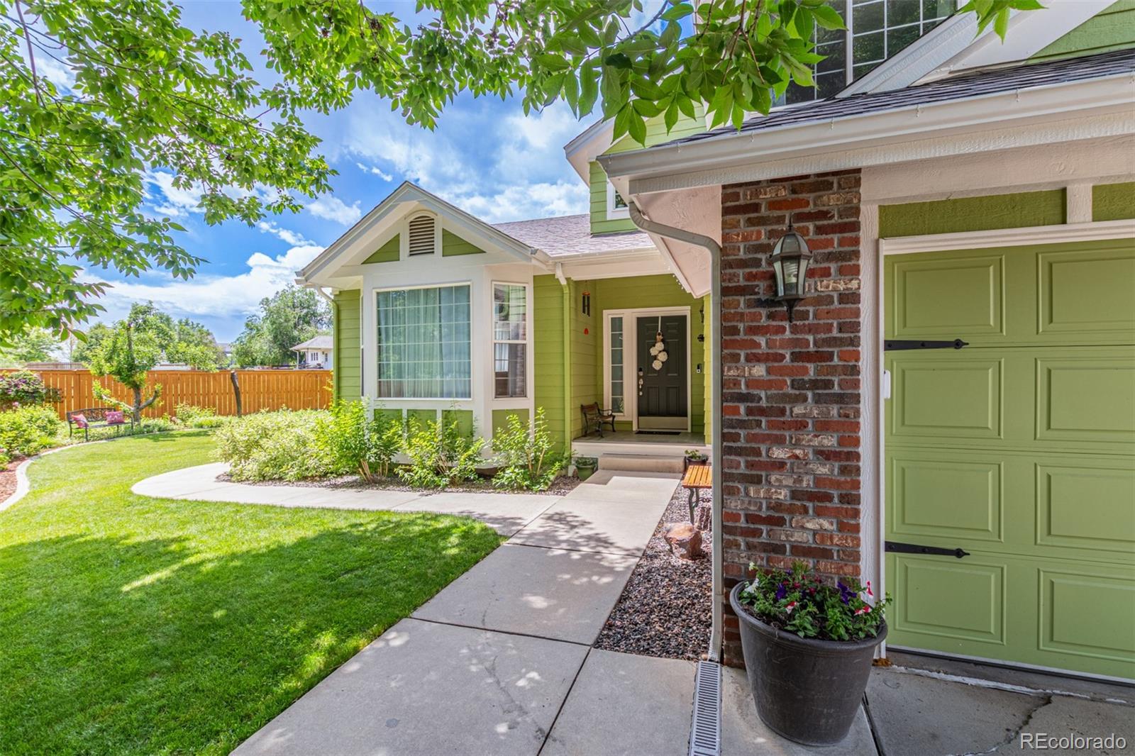 MLS Image #1 for 392  driftwood circle,lafayette, Colorado