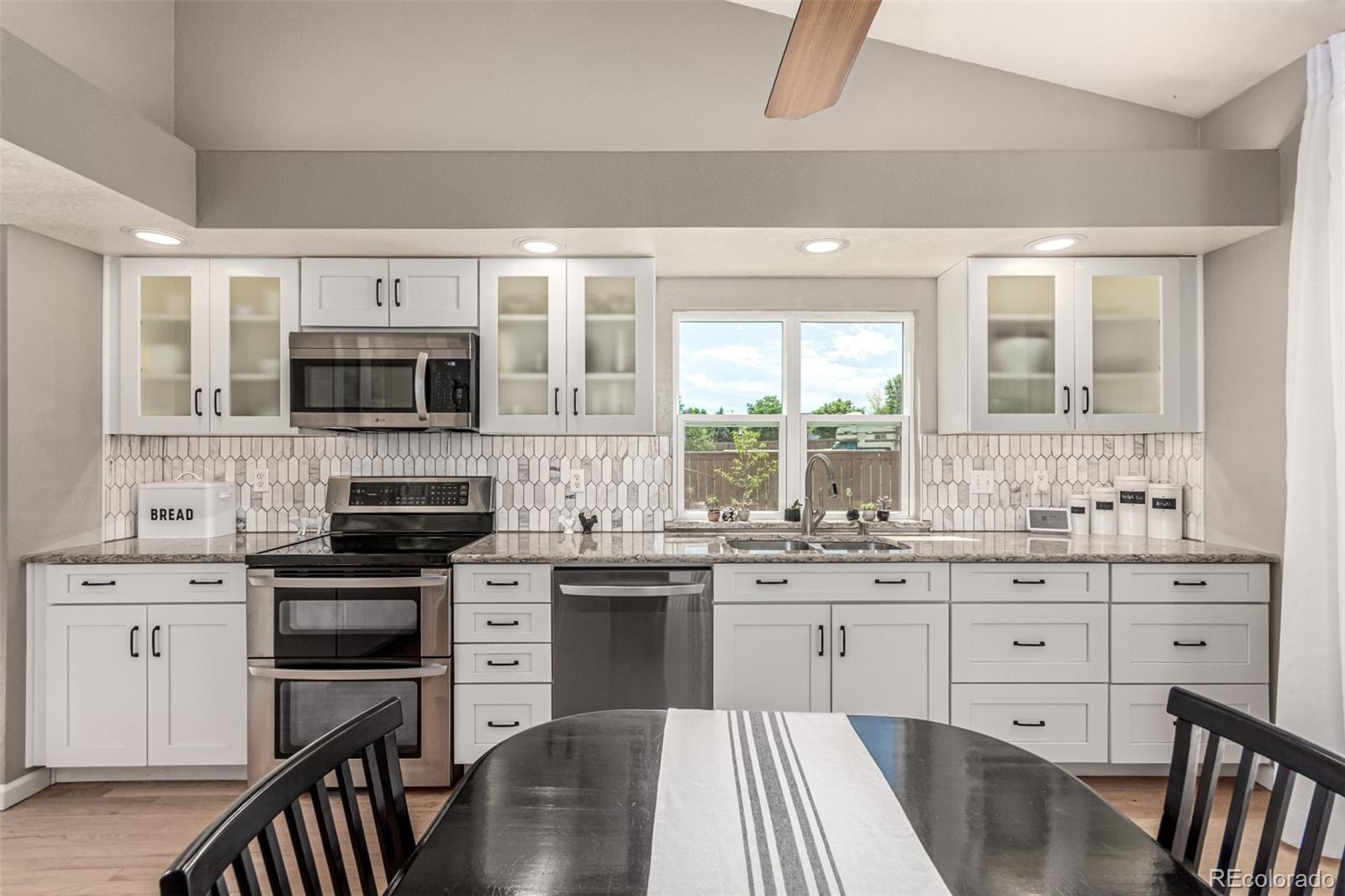 MLS Image #11 for 392  driftwood circle,lafayette, Colorado