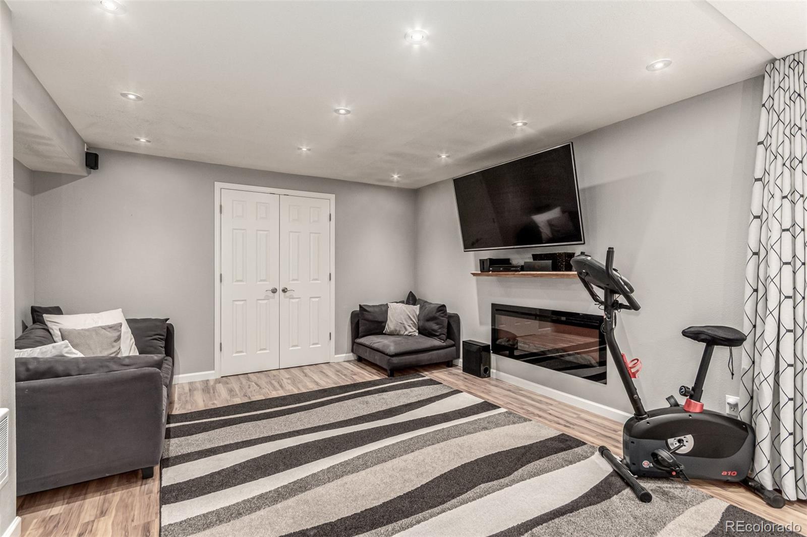 MLS Image #28 for 392  driftwood circle,lafayette, Colorado
