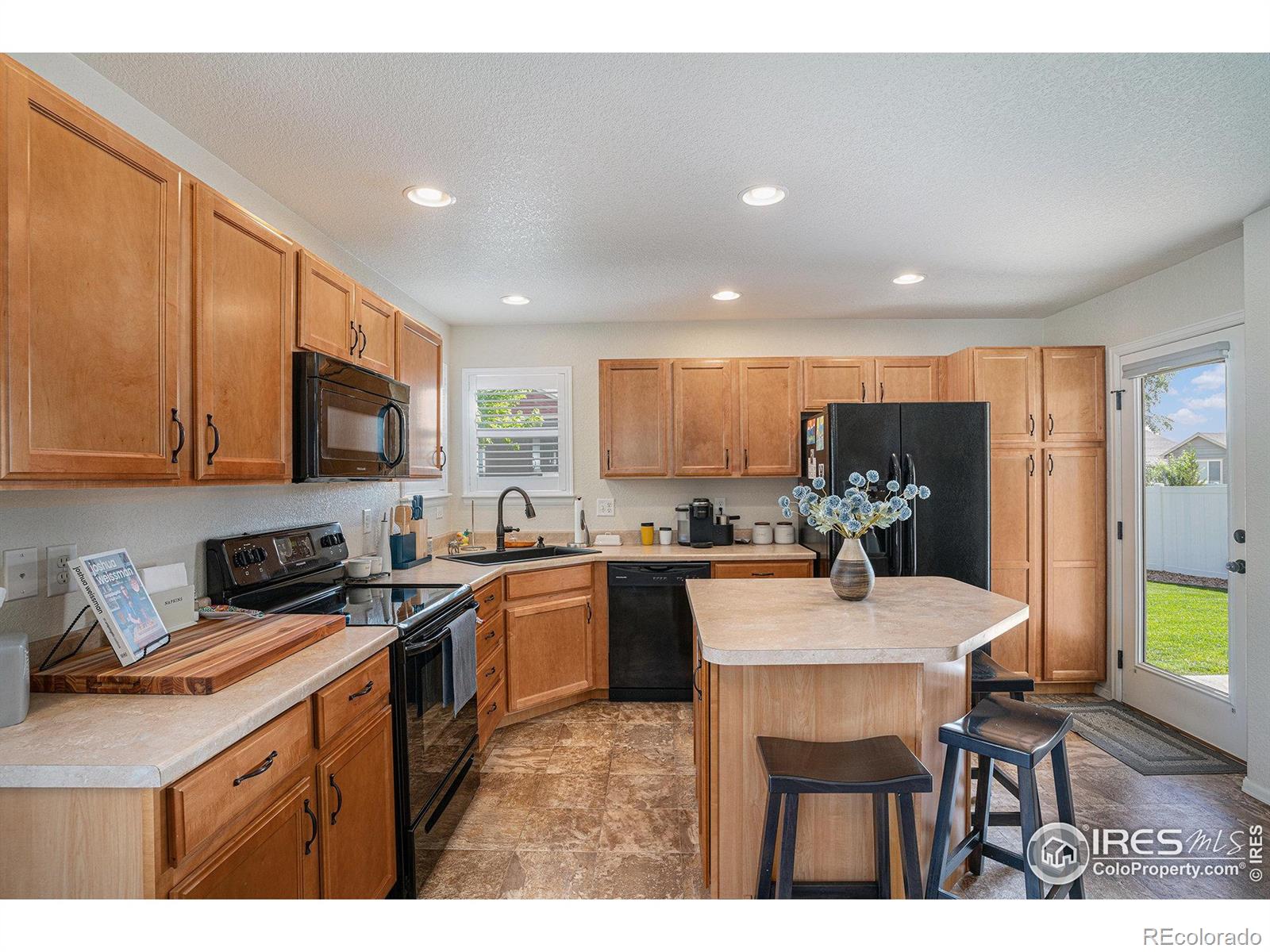 MLS Image #6 for 742  valleybrook drive,windsor, Colorado