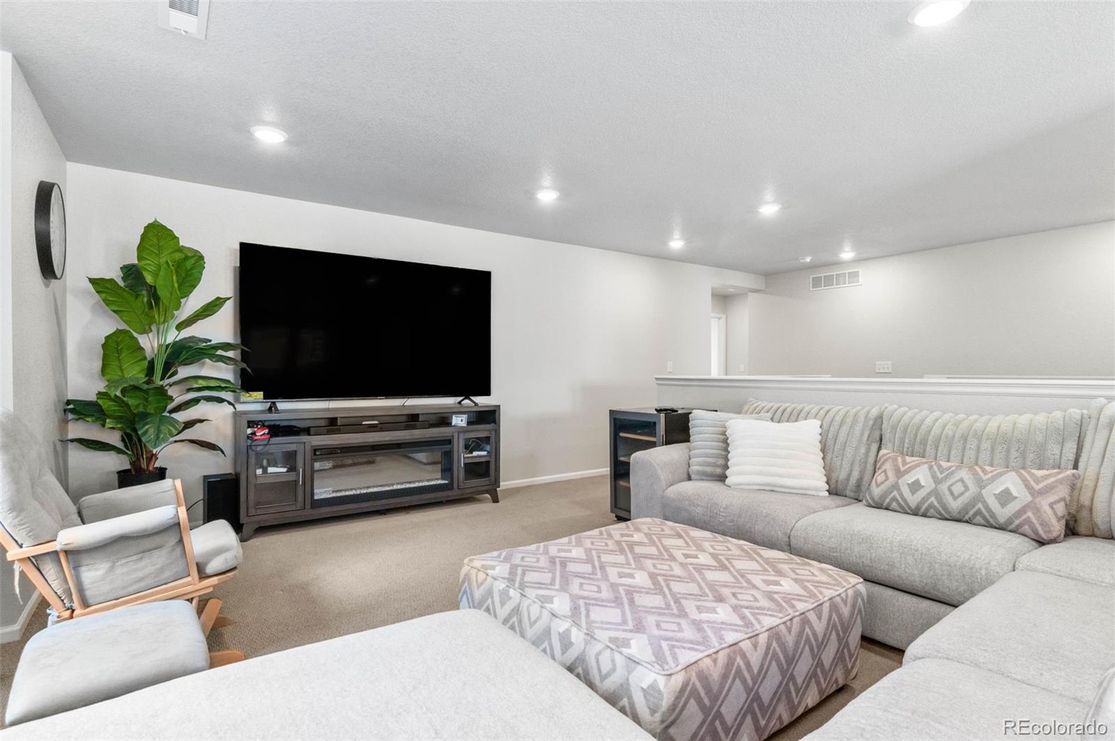 MLS Image #16 for 9196  rifle street,commerce city, Colorado