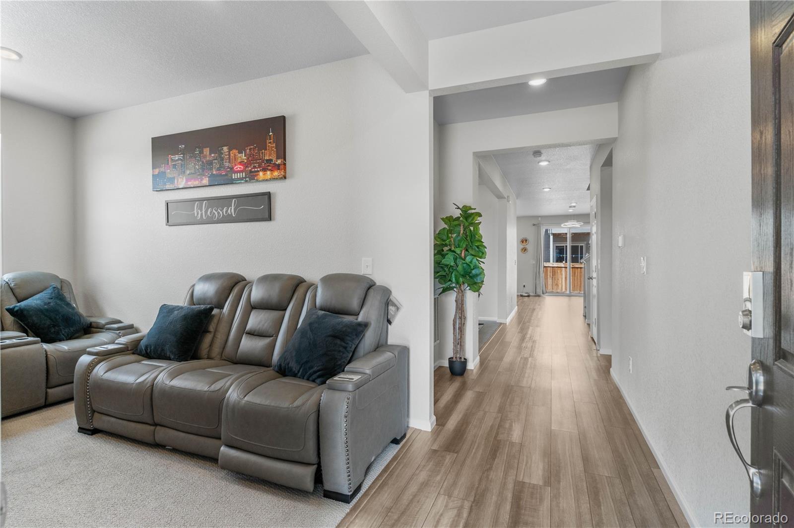 MLS Image #4 for 9196  rifle street,commerce city, Colorado