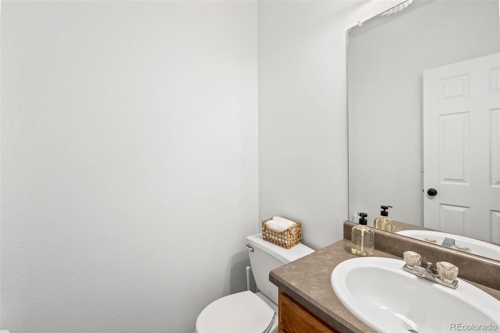 MLS Image #19 for 4807 s killarney court,aurora, Colorado
