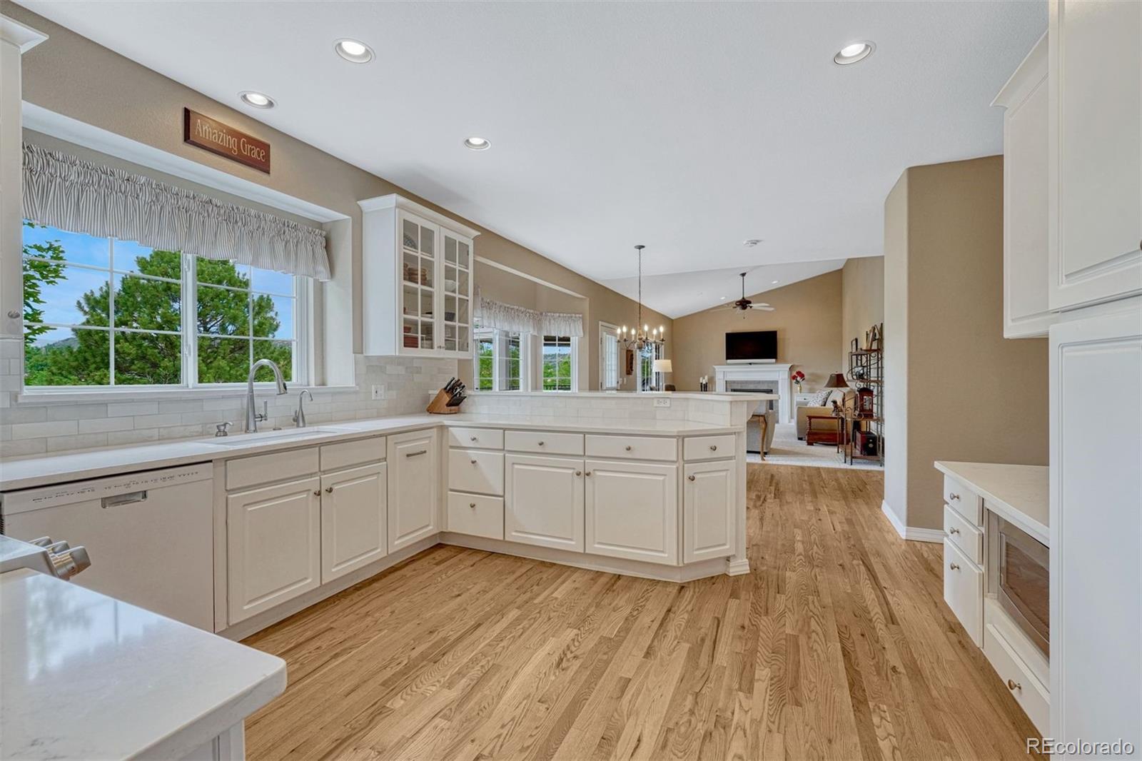 MLS Image #14 for 3520  muirfield drive,colorado springs, Colorado