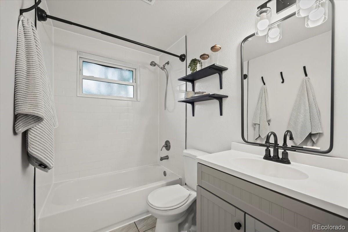 MLS Image #16 for 2544 s raleigh street,denver, Colorado