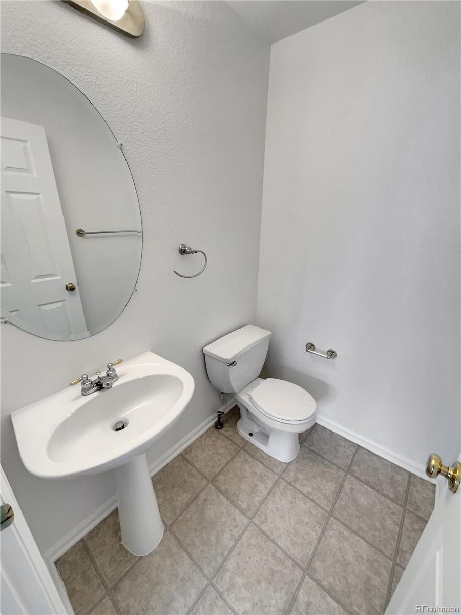 MLS Image #12 for 16453 e phillips drive,englewood, Colorado