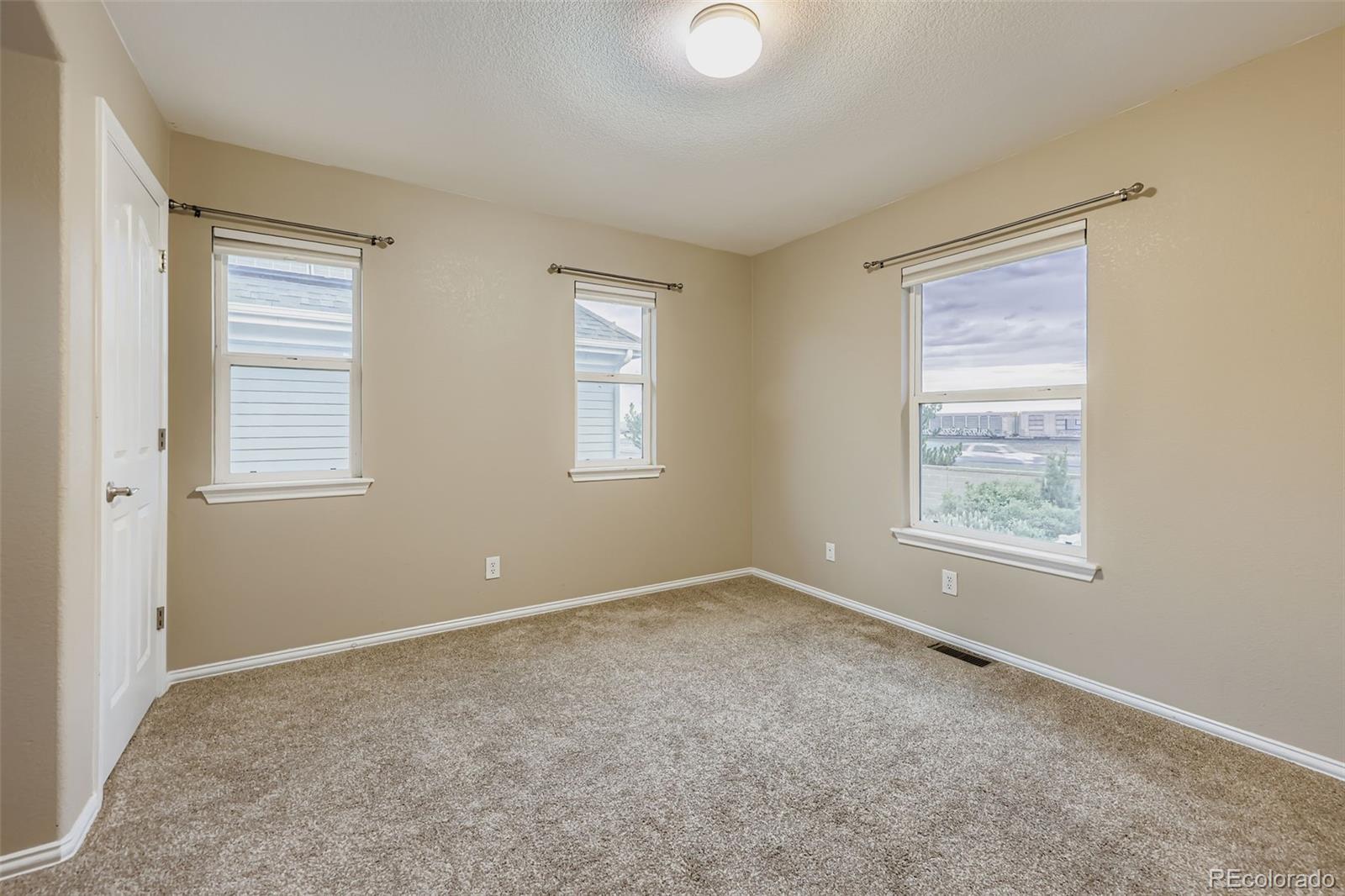 MLS Image #15 for 10882  dayton way,commerce city, Colorado