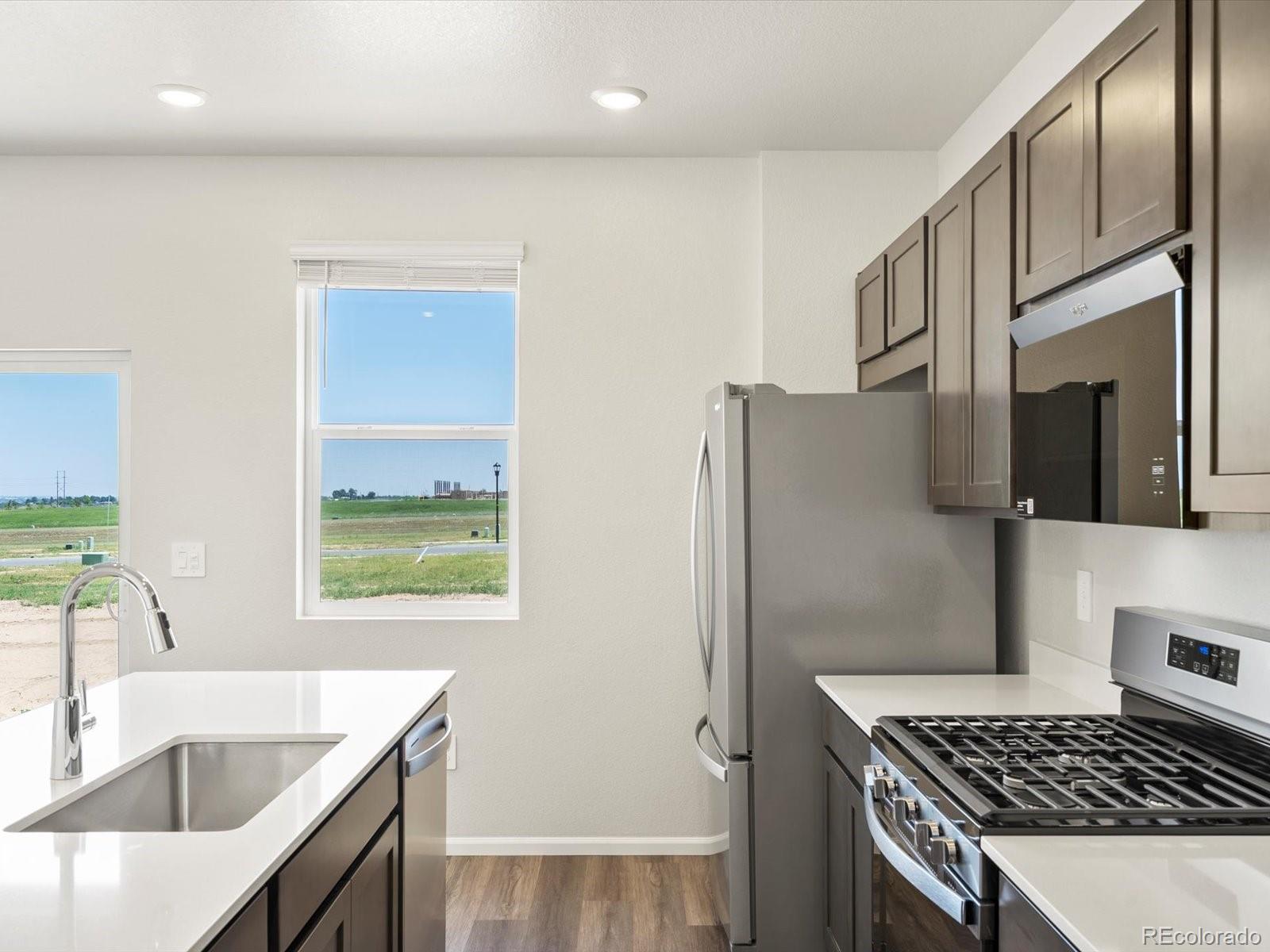 MLS Image #13 for 544  97th avenue,greeley, Colorado