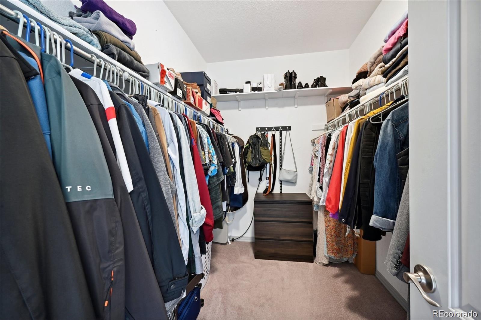 MLS Image #22 for 920 s locust street,denver, Colorado