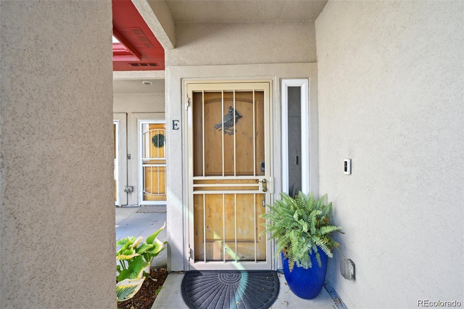 MLS Image #6 for 920 s locust street,denver, Colorado
