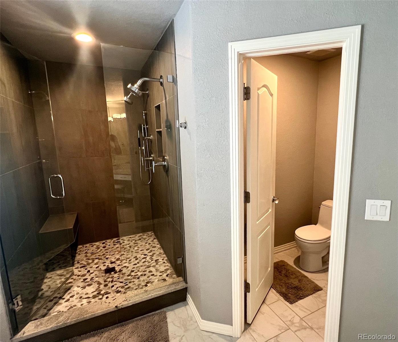 MLS Image #17 for 4590 e perry parkway,greenwood village, Colorado