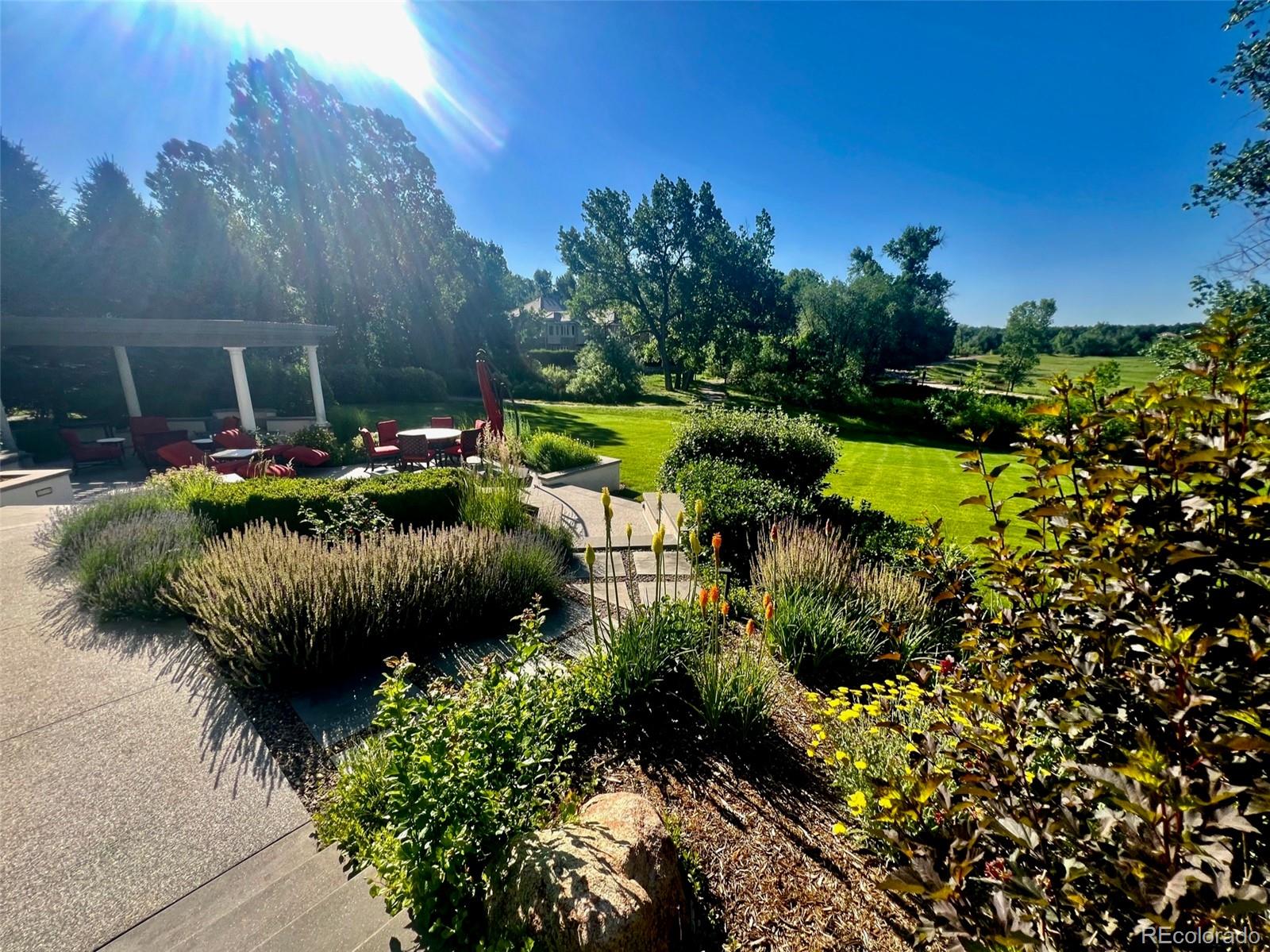 MLS Image #2 for 4590 e perry parkway,greenwood village, Colorado