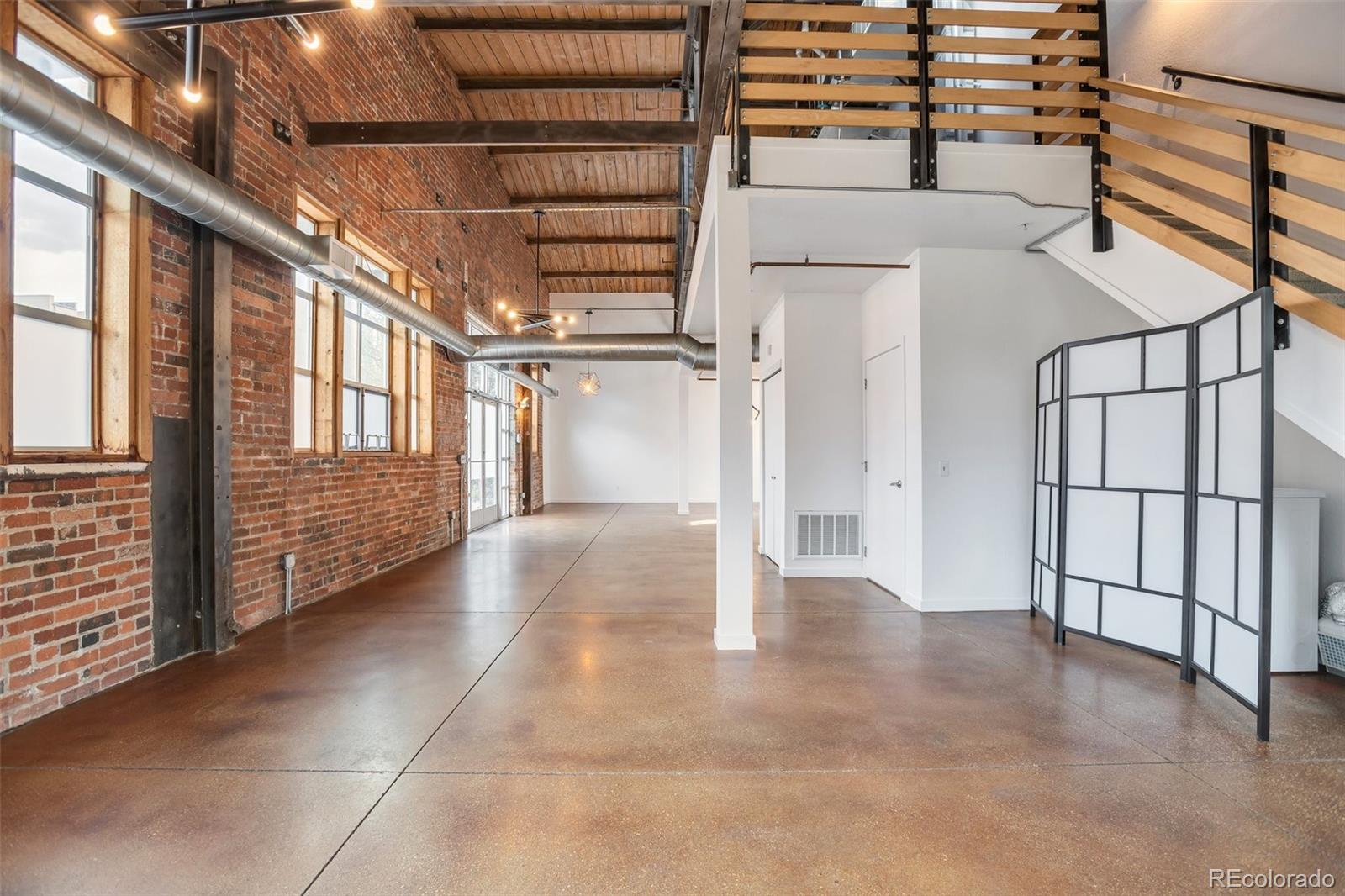 MLS Image #11 for 3033  blake street,denver, Colorado