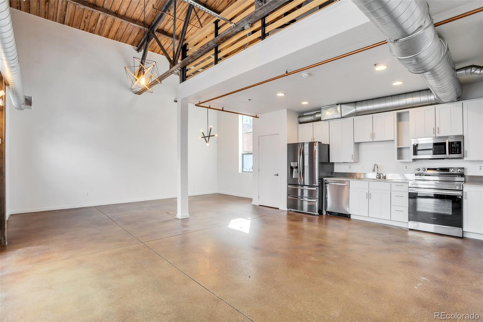 MLS Image #14 for 3033  blake street,denver, Colorado