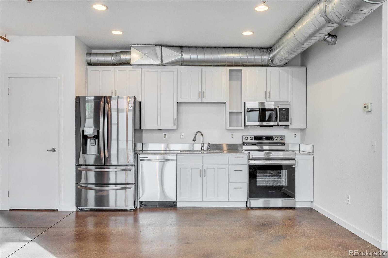 MLS Image #17 for 3033  blake street,denver, Colorado