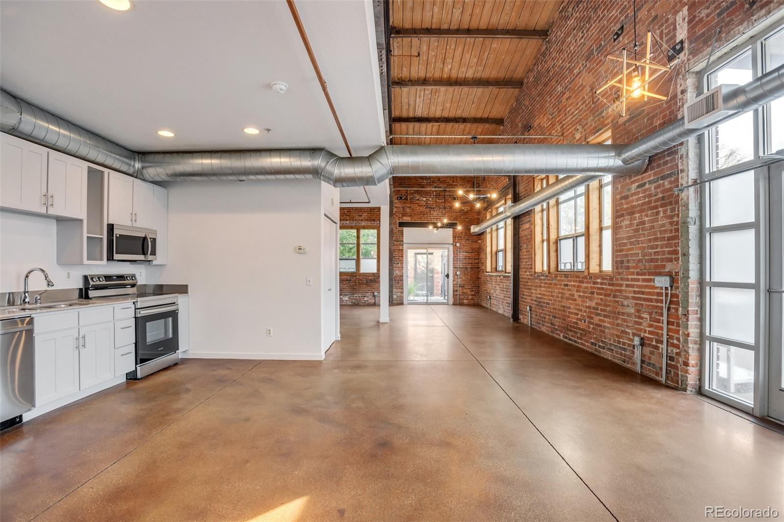 MLS Image #9 for 3033  blake street,denver, Colorado
