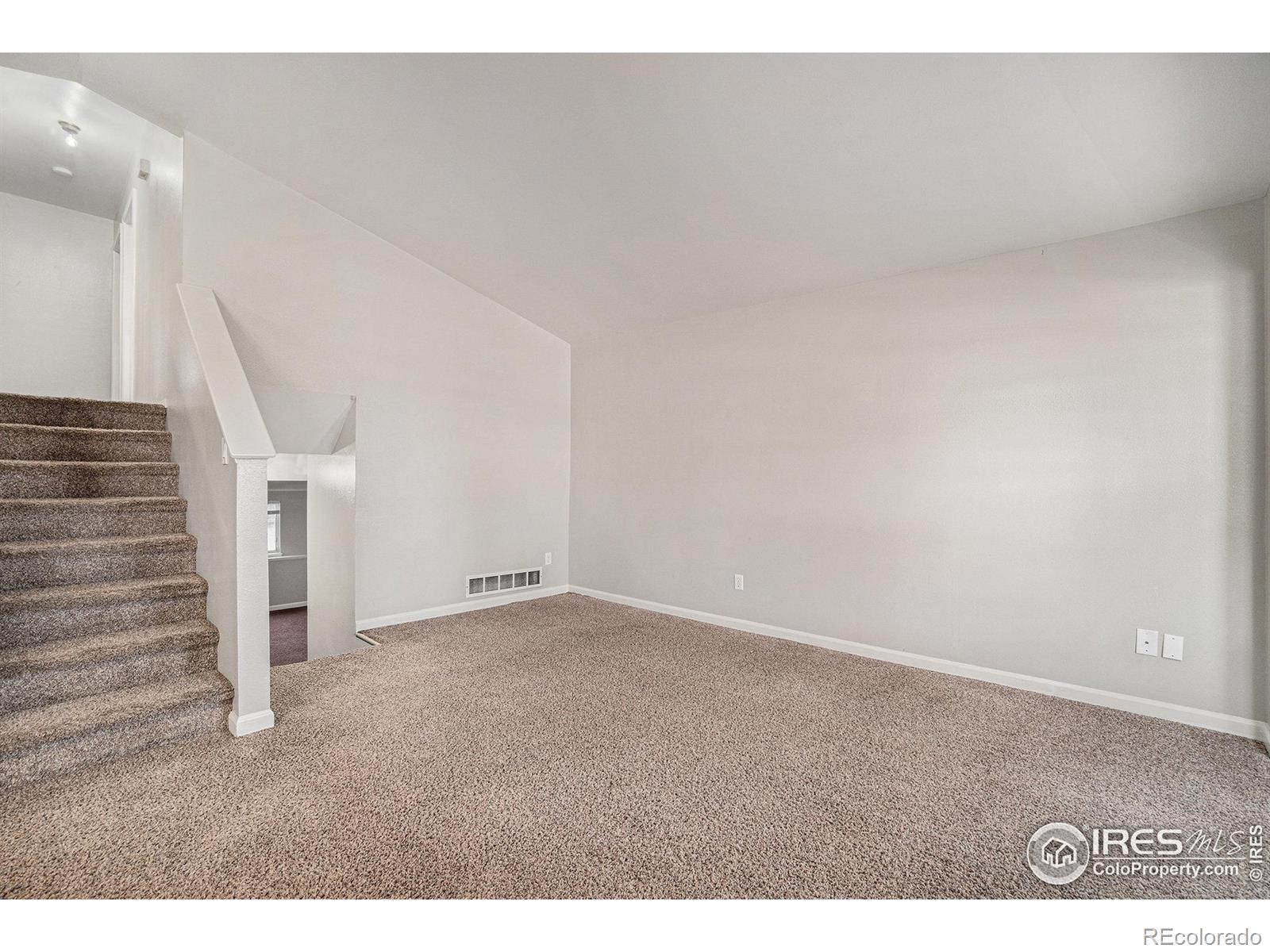 MLS Image #5 for 1634  san juan circle,evans, Colorado