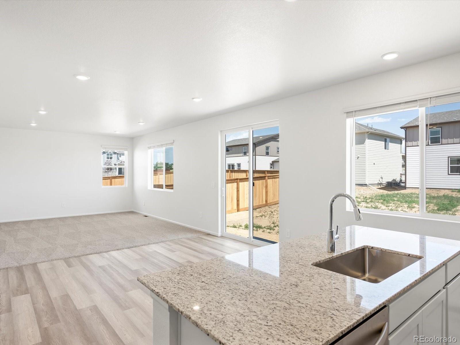 MLS Image #13 for 4681  sunsplash way,johnstown, Colorado