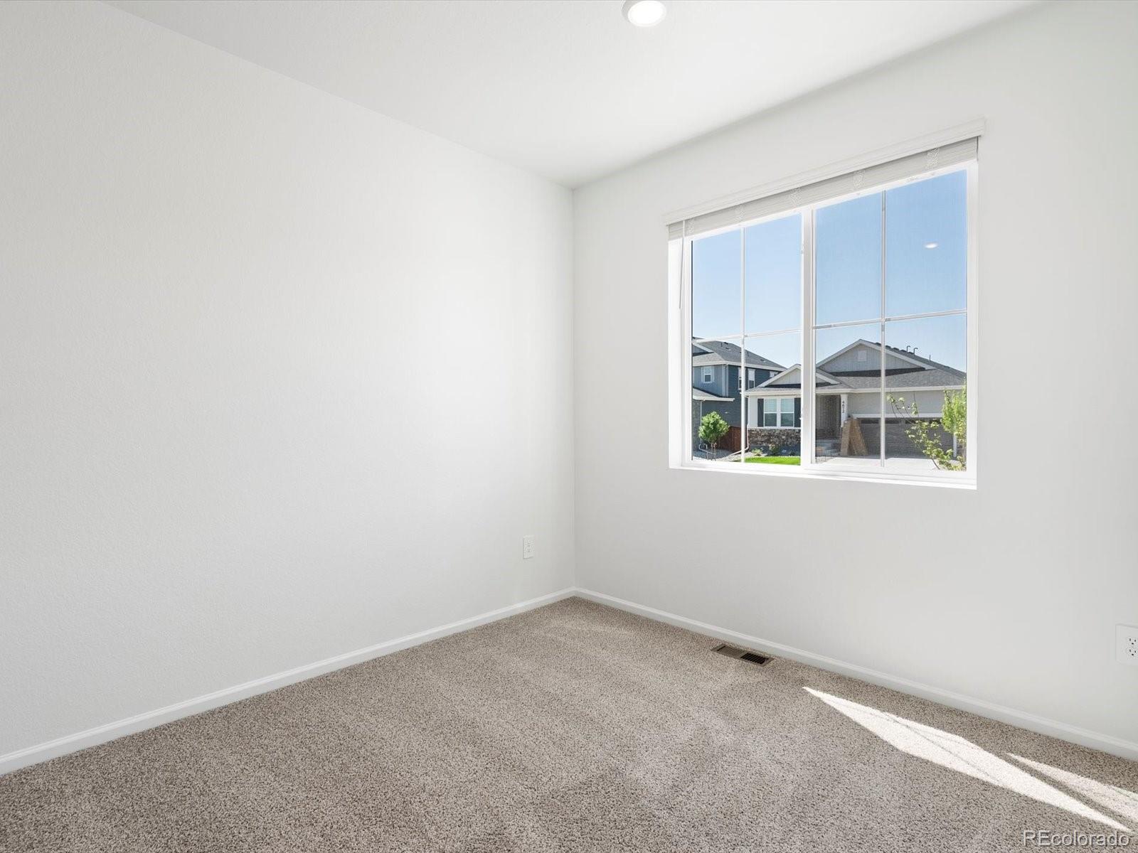 MLS Image #2 for 4681  sunsplash way,johnstown, Colorado