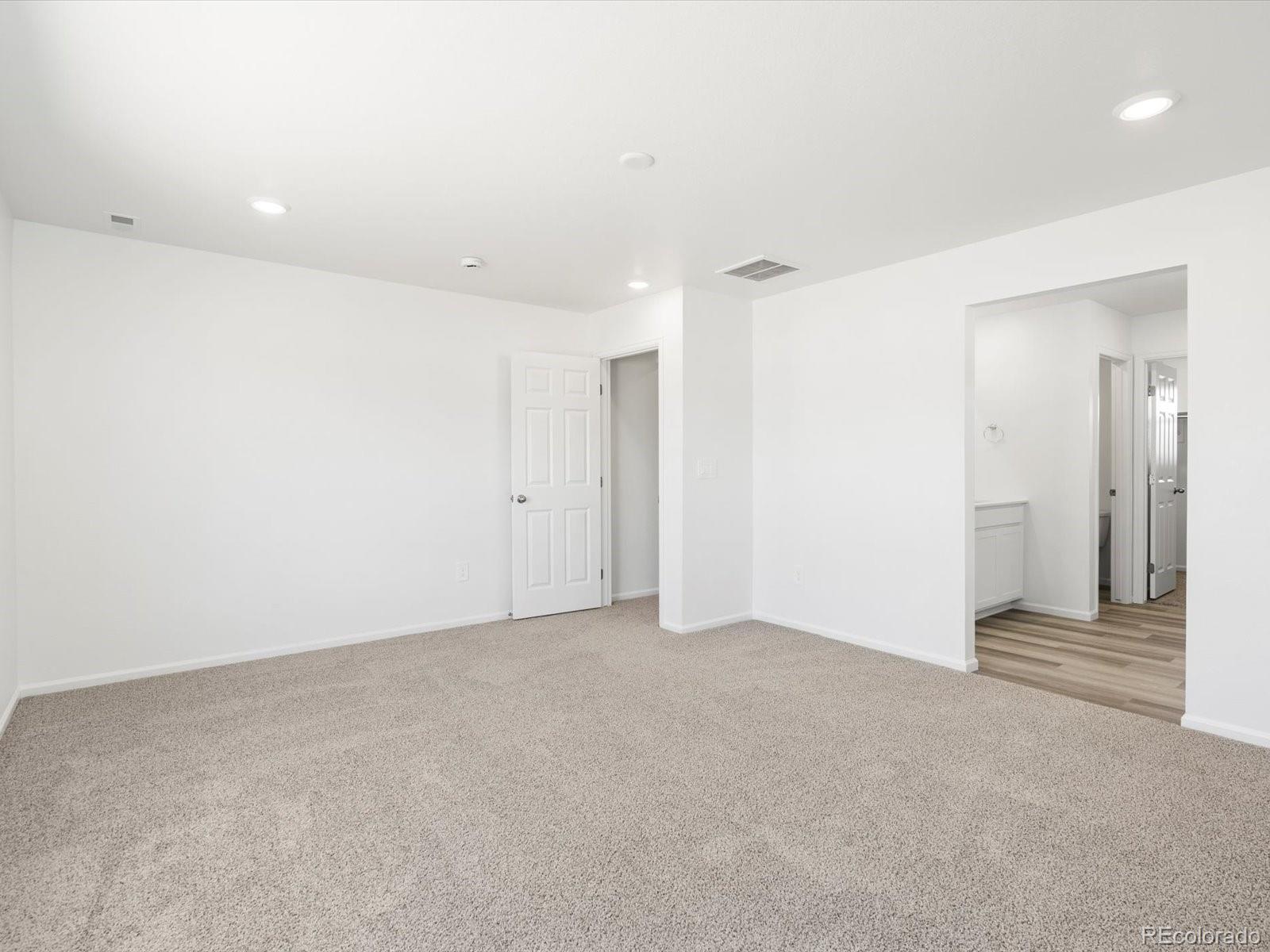 MLS Image #23 for 4681  sunsplash way,johnstown, Colorado