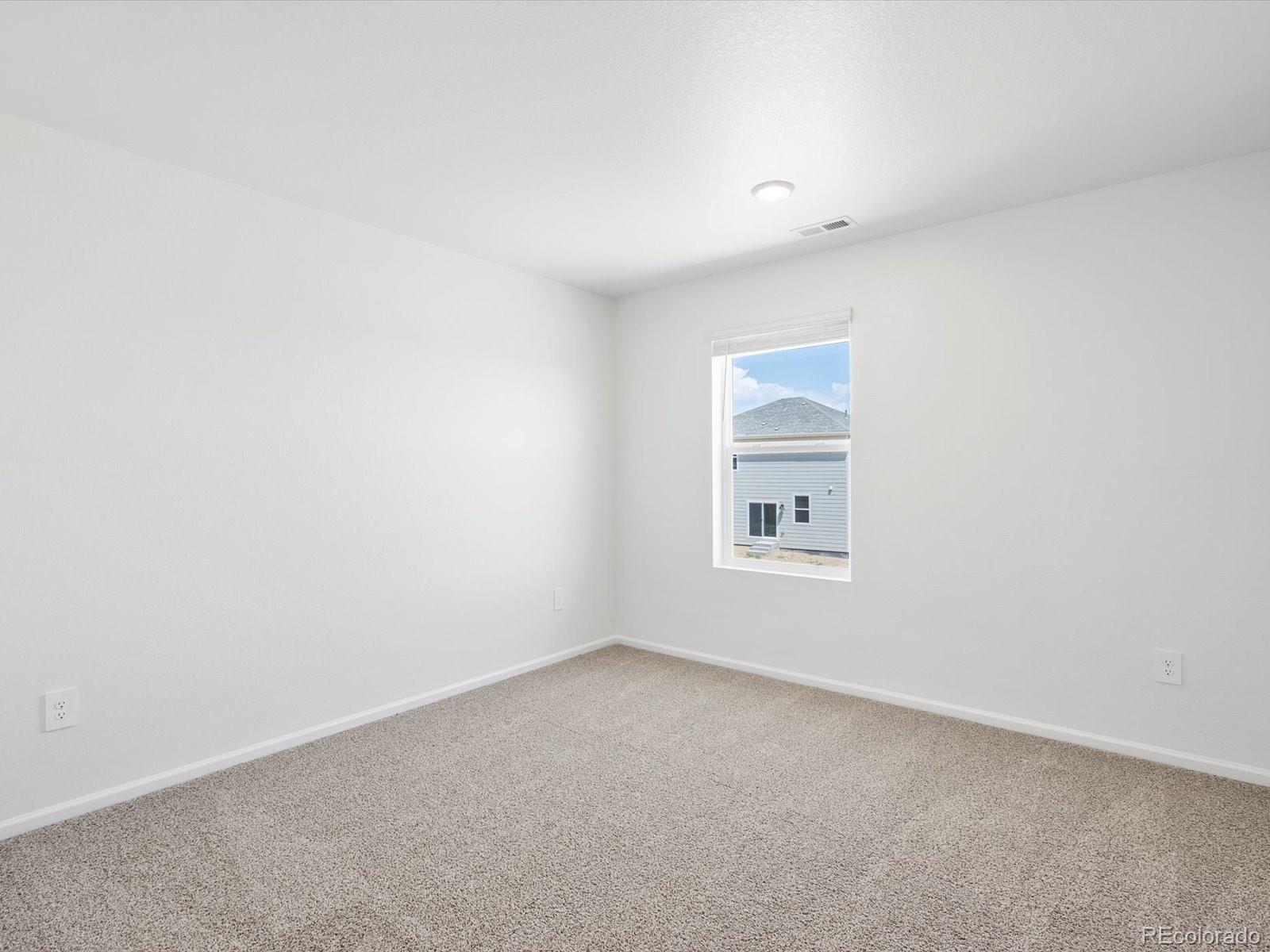 MLS Image #30 for 4681  sunsplash way,johnstown, Colorado