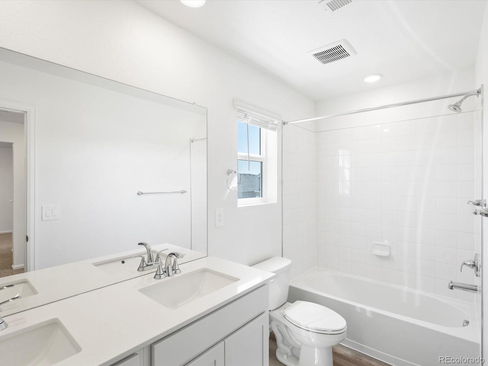 MLS Image #35 for 4681  sunsplash way,johnstown, Colorado