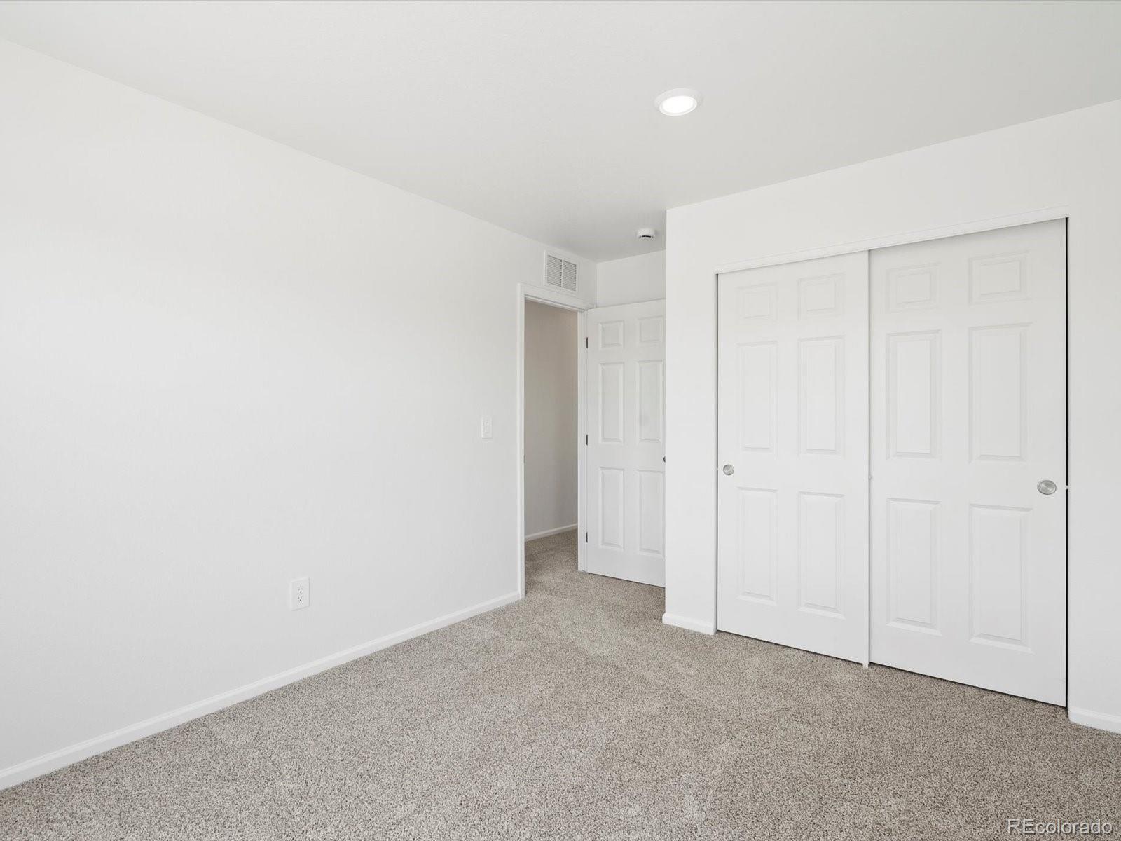 MLS Image #39 for 4681  sunsplash way,johnstown, Colorado